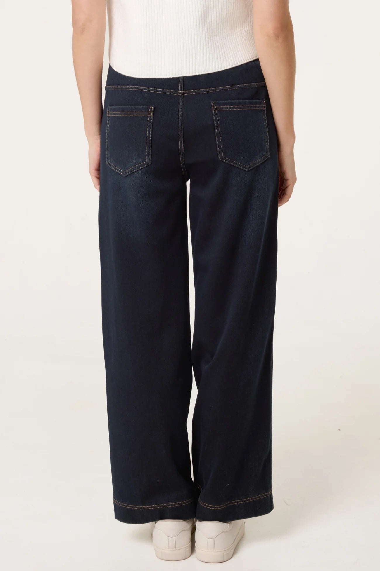 AMARAH - Soft Stretch Wide Leg Pull On Jeans - 4 Sizes - 28" Leg