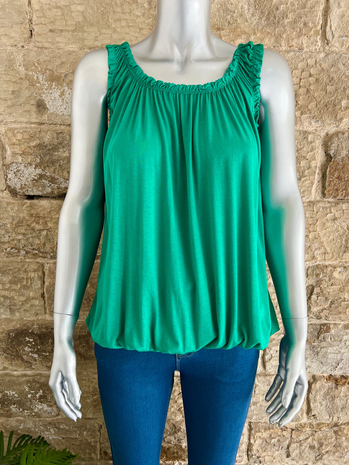 VIENNA - Soft Bubble Hem Vest Top - One Size - Various Colours
