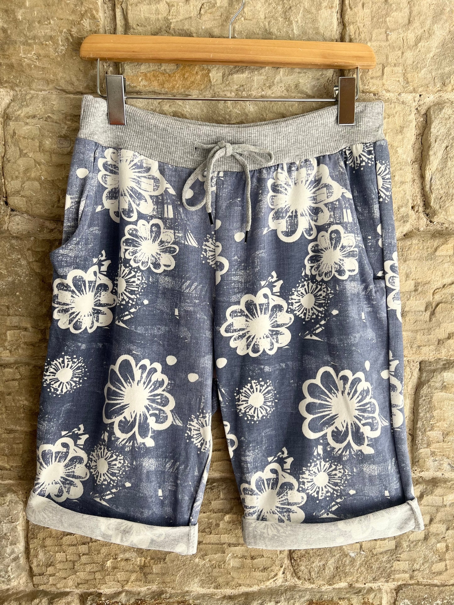 COTTON JOGGER SHORTS - Mid Length - Various Colours & Prints - 2 Sizes