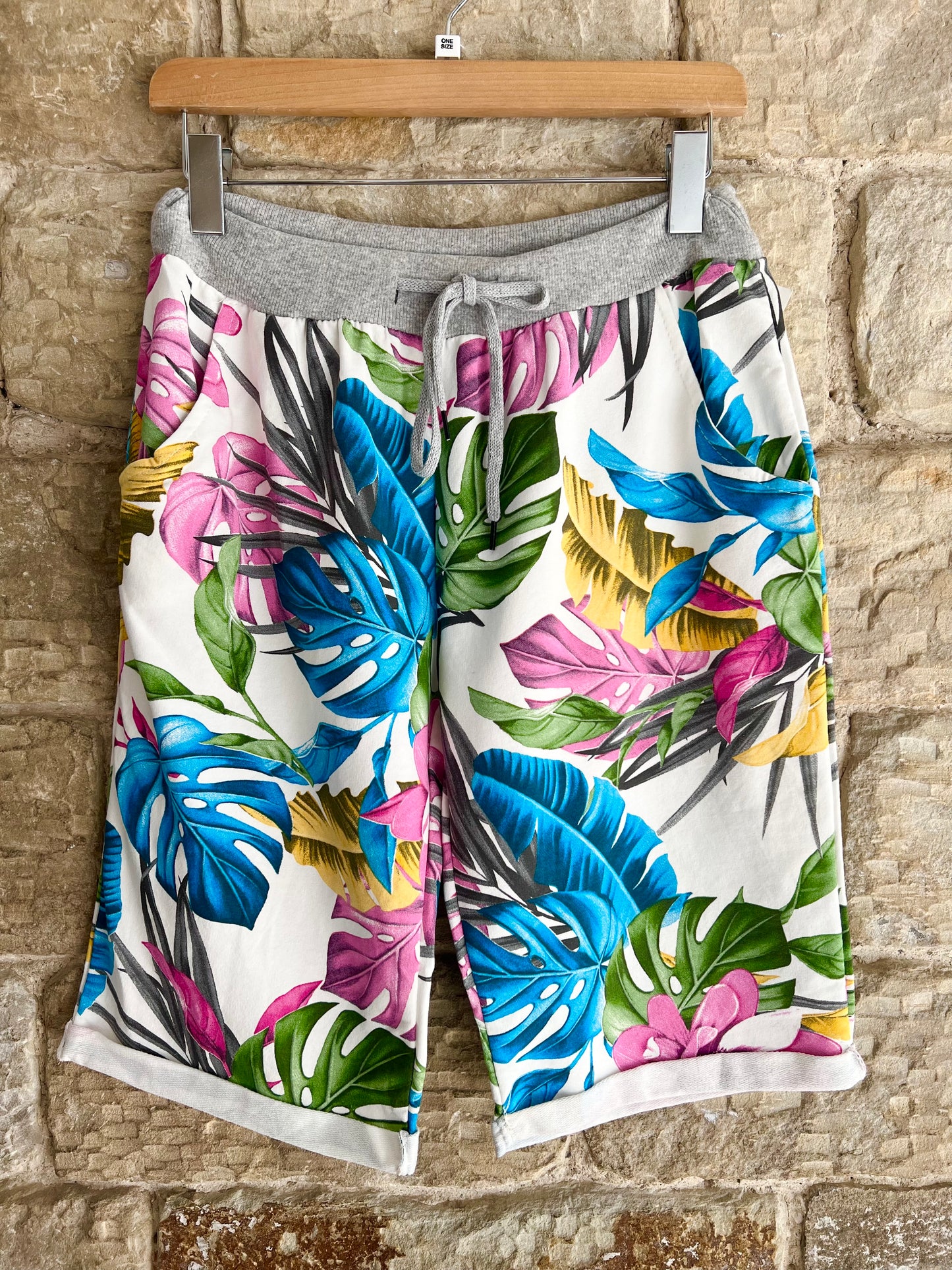 COTTON JOGGER SHORTS - Mid Length - Various Colours & Prints - 2 Sizes