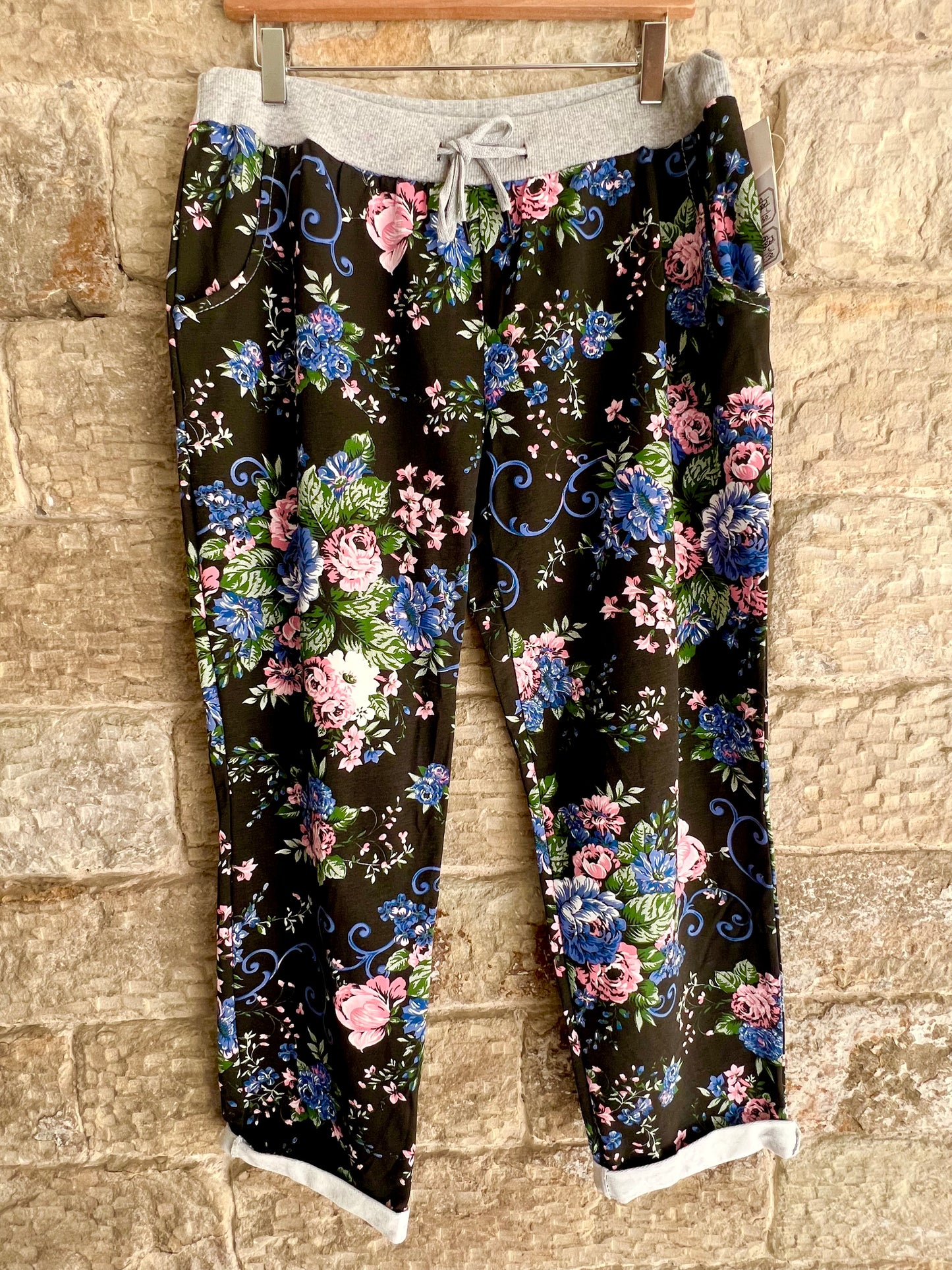COTTON JOGGERS - 3/4 Length - 2 Sizes- Various Prints