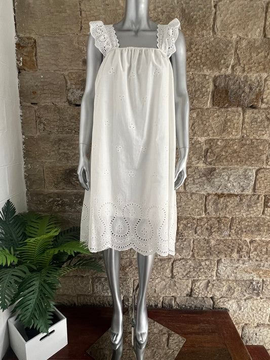 IMOGEN - White Broderie Anglais Sundress - One Size