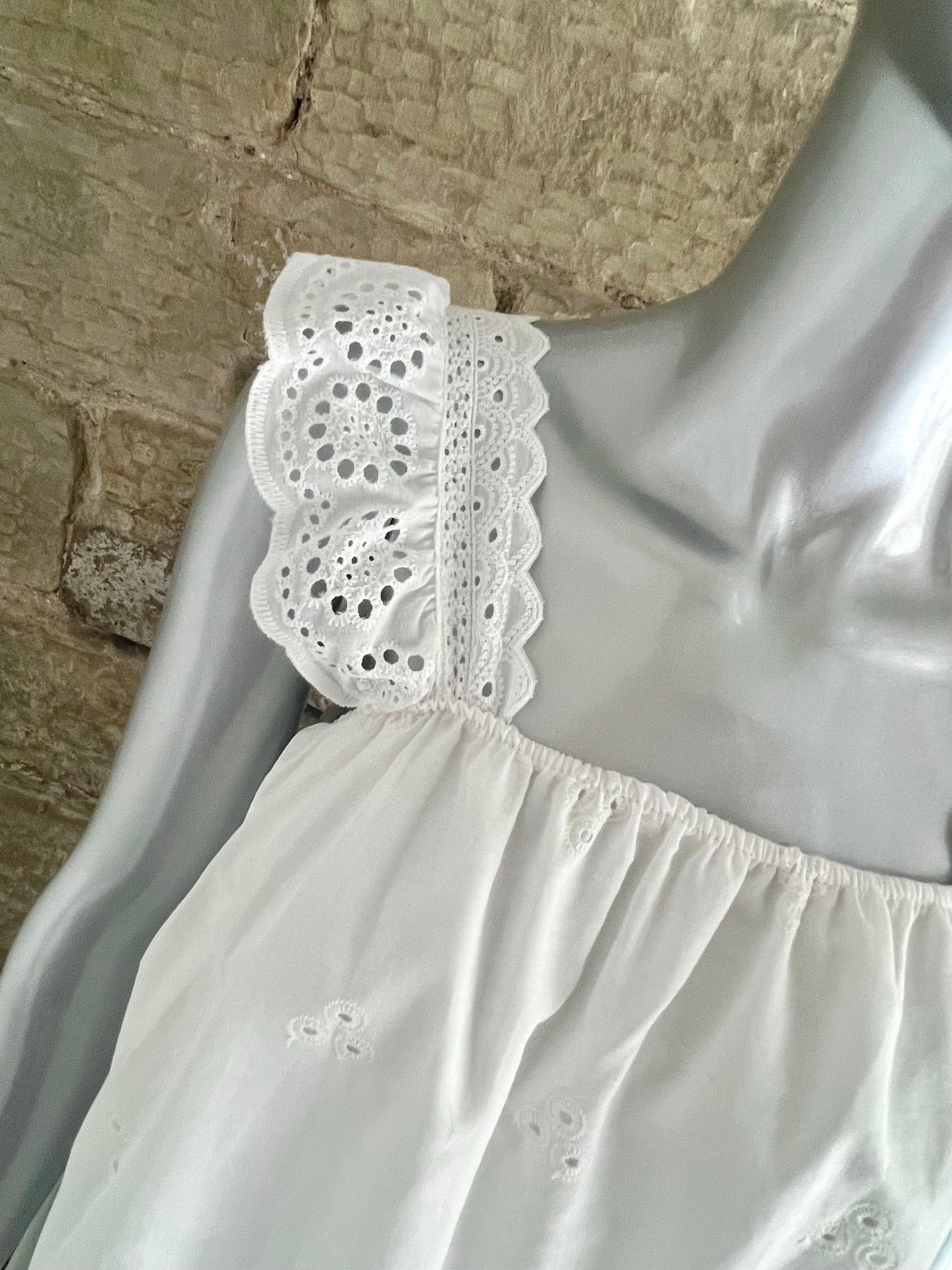 IMOGEN - White Broderie Anglais Sundress - One Size