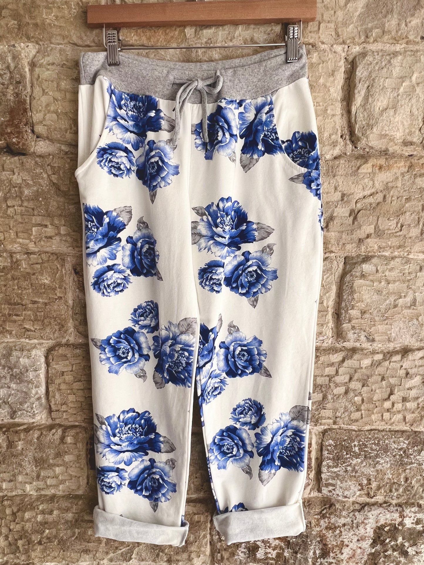 COTTON JOGGERS - 3/4 Length - 2 Sizes- Various Prints