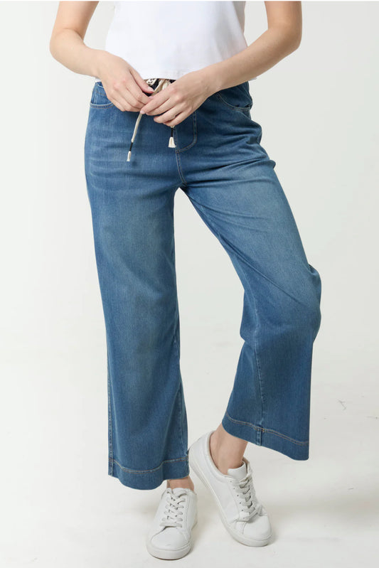 NADIA - Soft Stretch Lightweight Wide Leg Pull On Jeans - 4 Sizes - Short Length