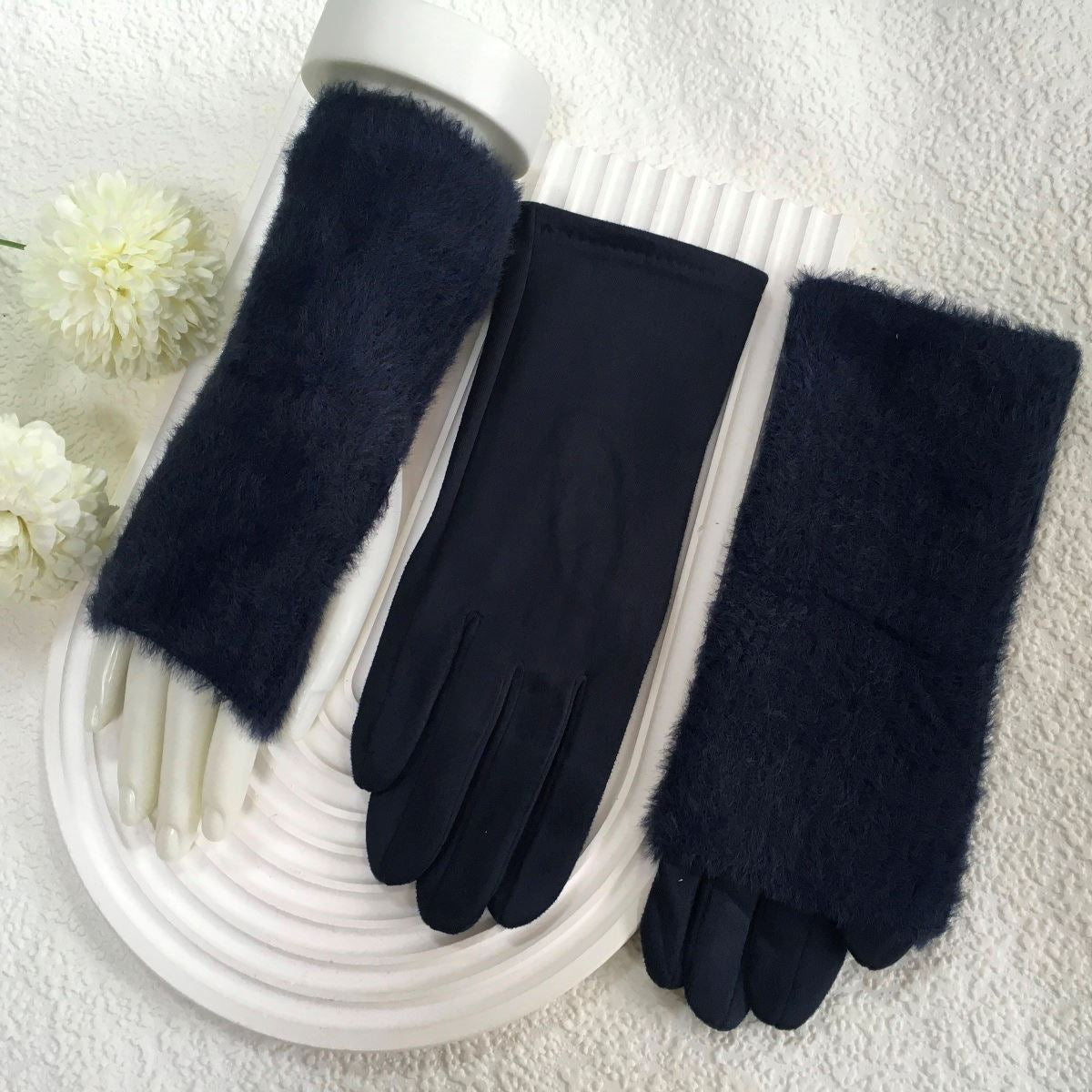 CLARE - 2 in 1 Gloves - Various Plain Colours - One Size