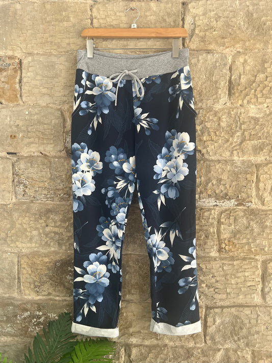 COTTON JOGGERS - 3/4 Length - 2 Sizes- Various Prints