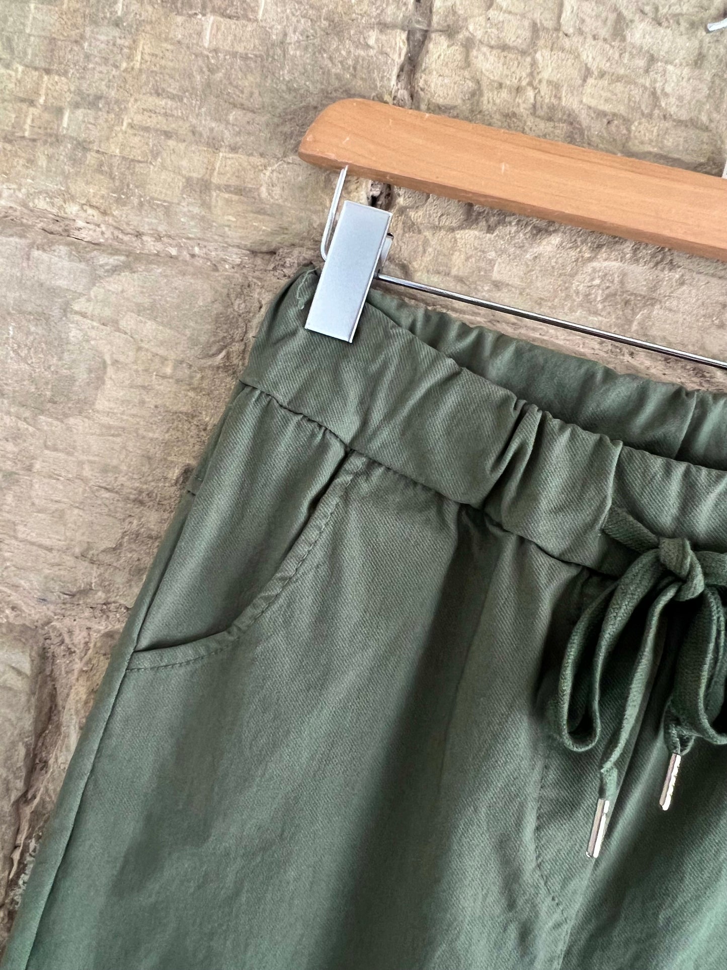 SMOOTH Magic Trousers - WRINKLE FREE - 2 Sizes - Khaki